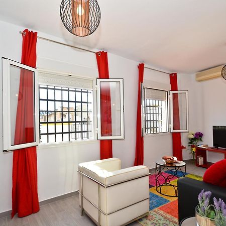 The Zentral Suites & Apartments Seville Exterior photo