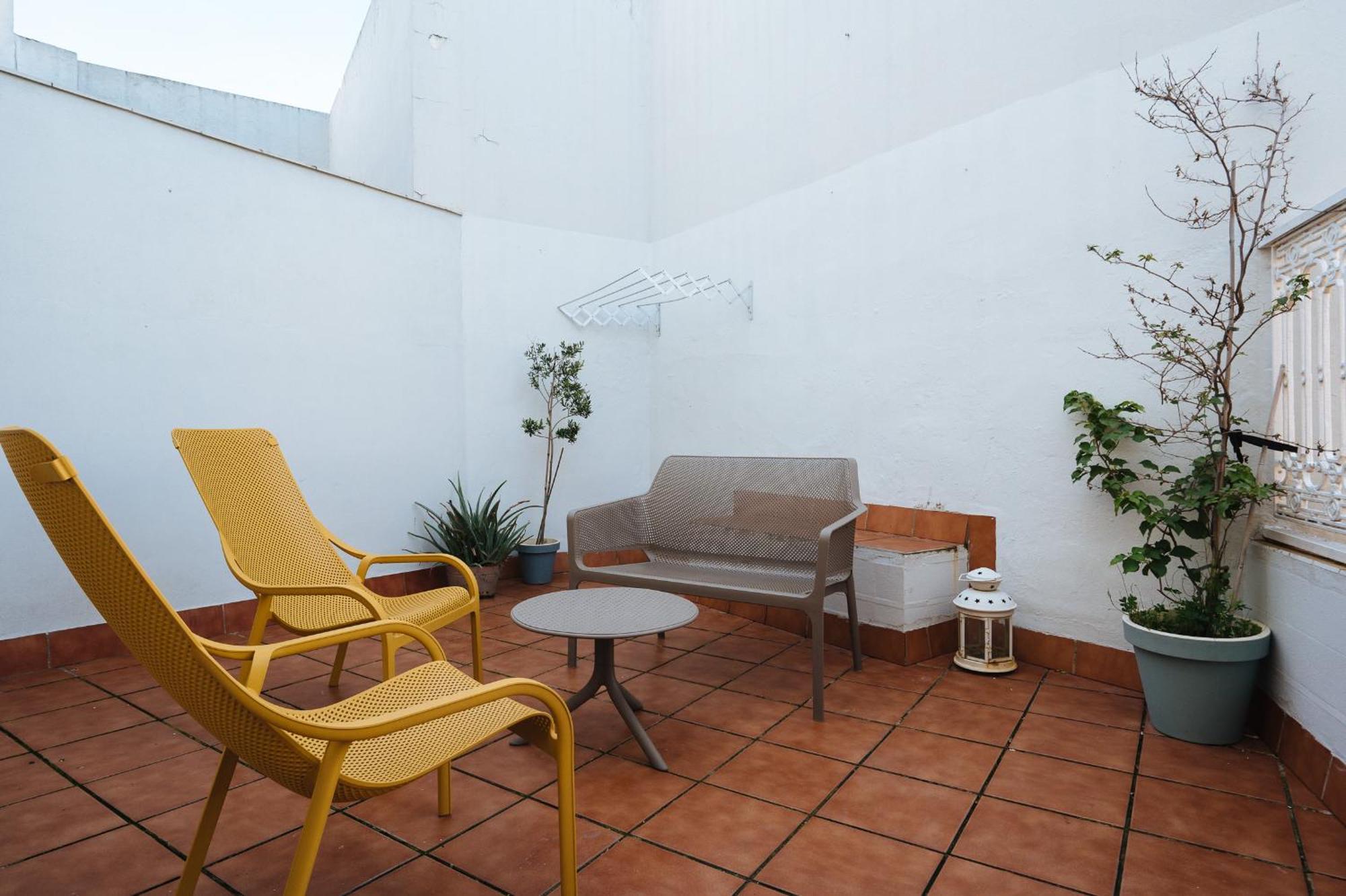 The Zentral Suites & Apartments Seville Exterior photo