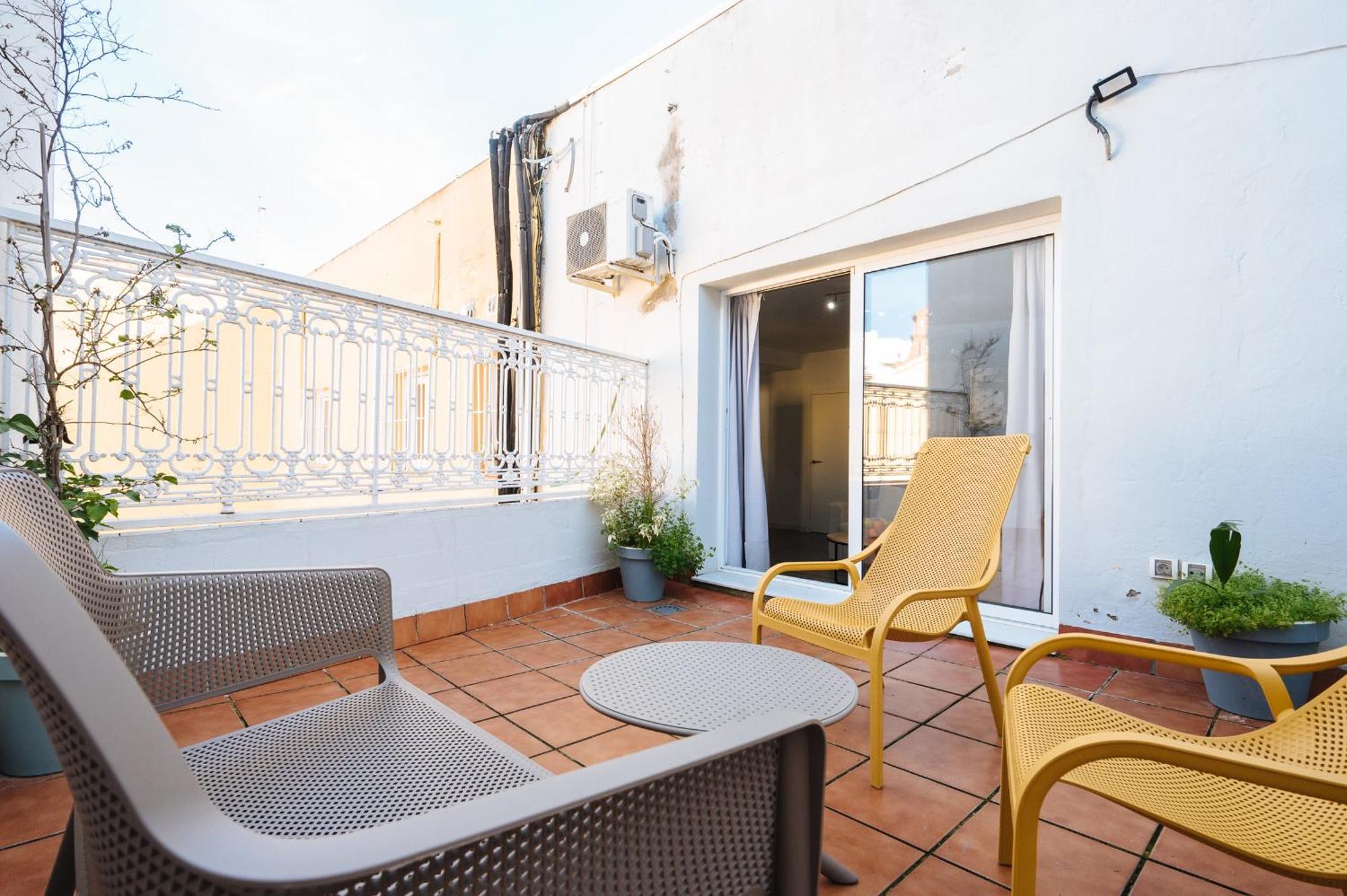 The Zentral Suites & Apartments Seville Exterior photo